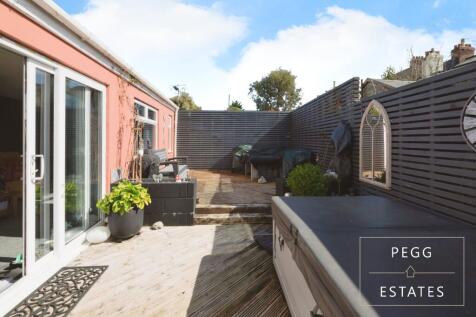 Property Image 8