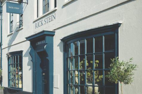 JR20160929_SteinsMarlborough_Interiors10 edited.