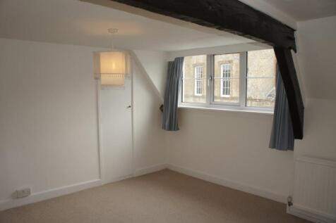 Bedroom 2.JPG
