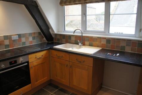 Kitchen.JPG
