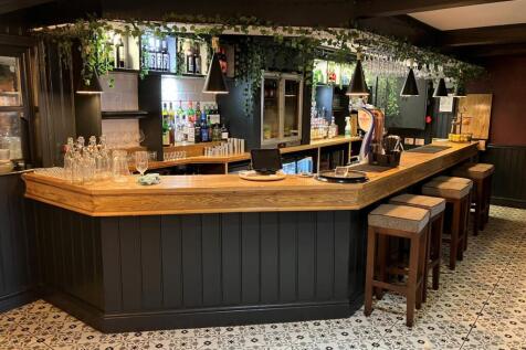 Alba  Public Bar.jpg