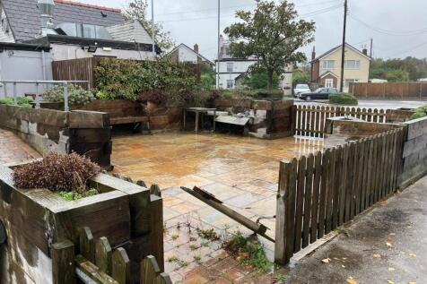 Alba  Beer Terrace.jpg