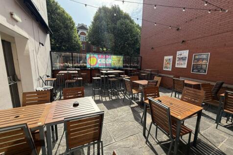 Baxters Court Hackney  External 2.JPG