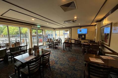 Kentish Drovers Peckham Internal 4.JPG