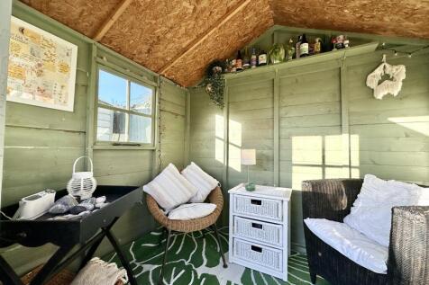 Garden room