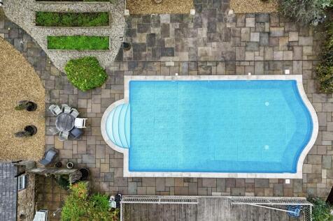 dji_fly_20241024_105954 am_0067_1729769667084_phot