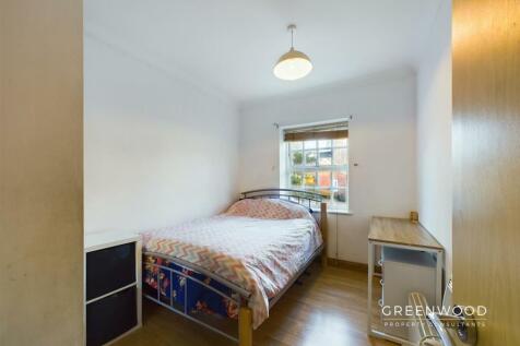CAM01514G0-PR0054-STILL004.jpg