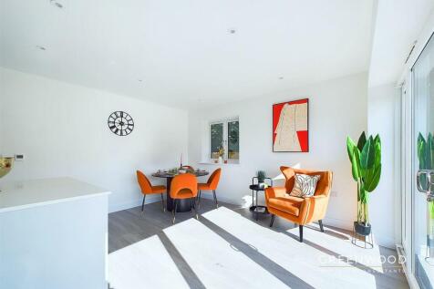CAM01514G0-PR0101-STILL013.jpg