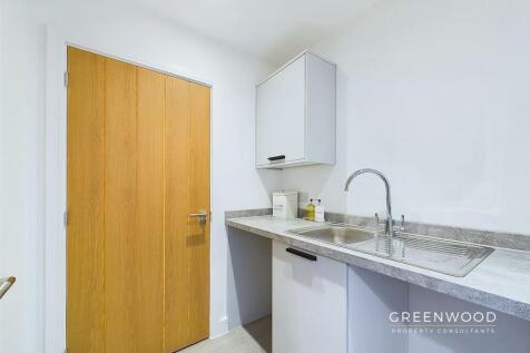 CAM01514G0-PR0101-STILL010.jpg