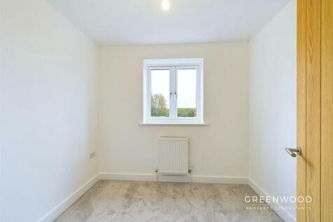 CAM01514G0-PR0107-STILL009.jpg