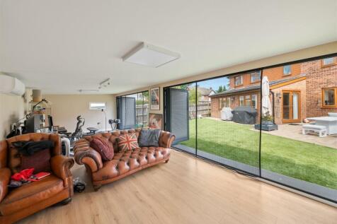 Property Image 32