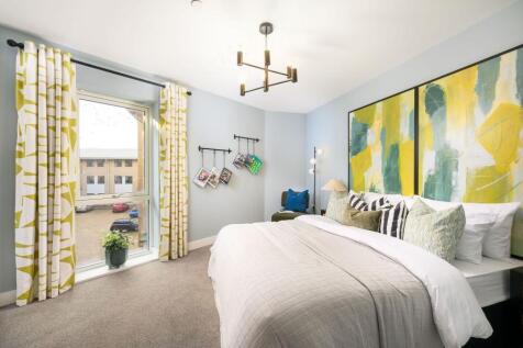 St James Quay Show home