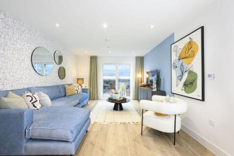 St James Quay Show home Living