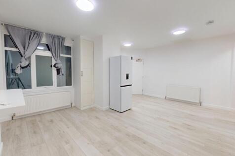 1033-London-Road-12032025_092449