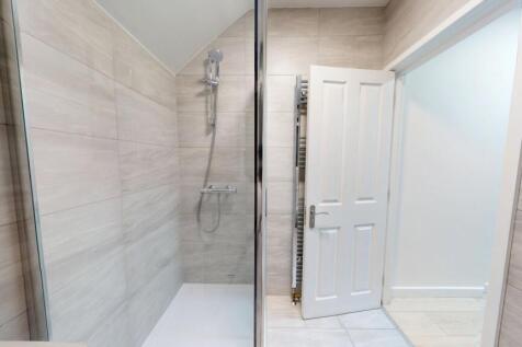 1033-London-Road-12032025_094600