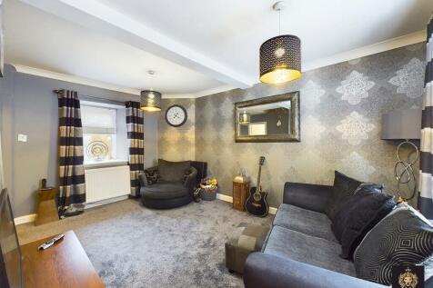 CAM03841G0-PR0016-STILL077.jpg