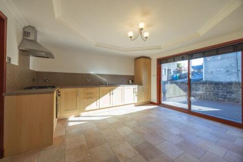 First Floor Dining Kitchen
