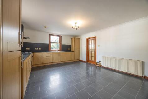 Dining/Family Kitchen