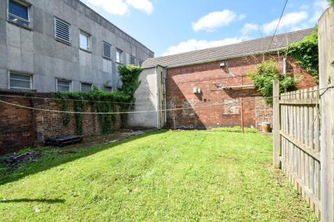 Property Image 11