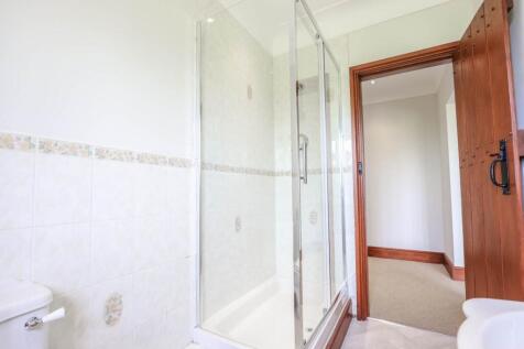 Master en-suite