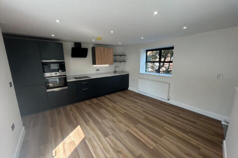 Kitchen / Lounge
