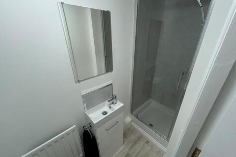 Downstairs Bathroom