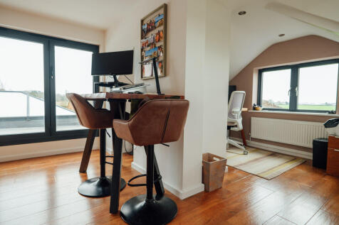Home Office / Snug