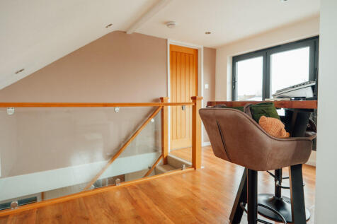 Home Office / Snug