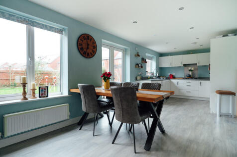 Kitchen / Dining / Family Room
