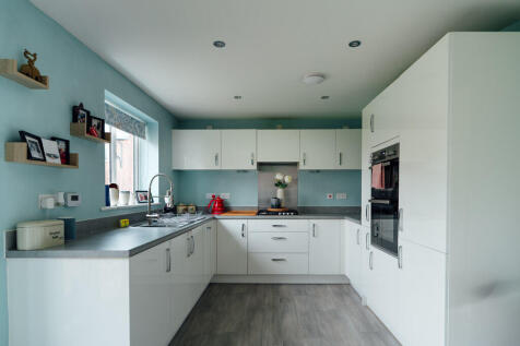 Kitchen / Dining / Family Room