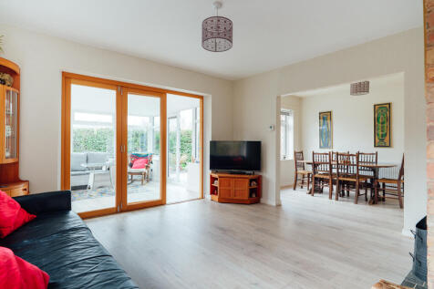 Living / Dining Room