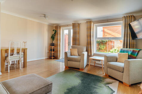 Living / Dining Room