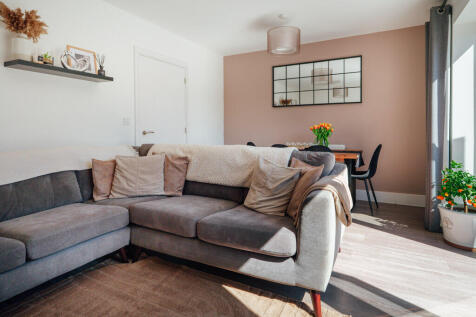 Living / Dining Room