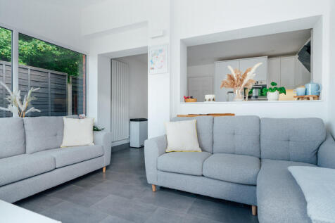 Dining / Family Room