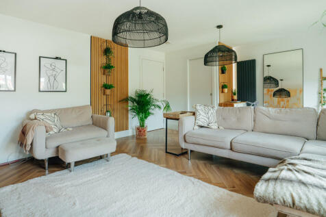 Living / Dining Room