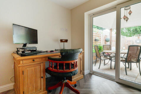 Bedroom 4 / Home Office