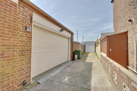 Double Garage