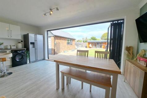 Open Plan Kitchen/Breakfast/Family Room