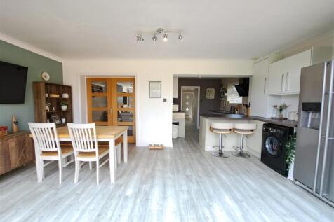 Open Plan Kitchen/Breakfast/Family Room