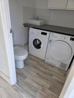 Utility Room/WC