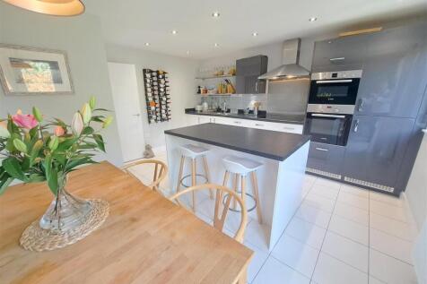 Kitchen / Dining / Breakfast Room