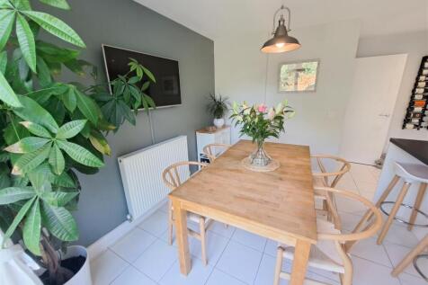 Kitchen / Dining / Breakfast Room