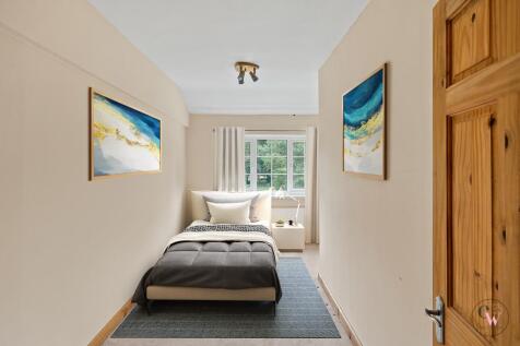 DSC00793 - bedroom_VS.jpg