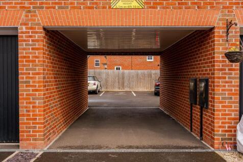 42 Western Way, Winnington-20.jpg