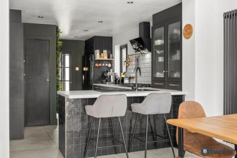 Breakfast Bar