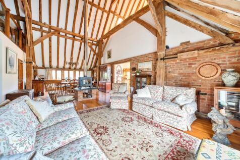 Living / Dining Room (3)