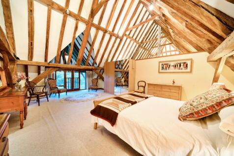Bedroom One (2)