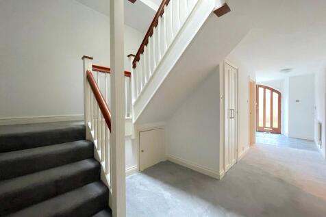 Entrance Hall (1)