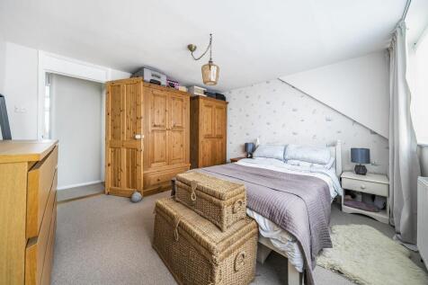 Bedroom One (2)