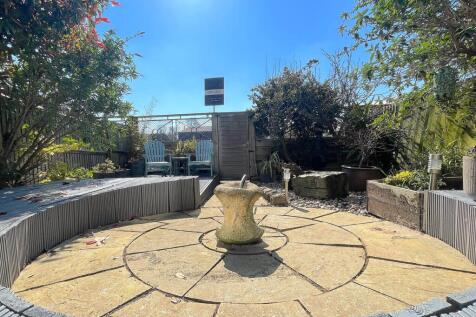 Garden (8)